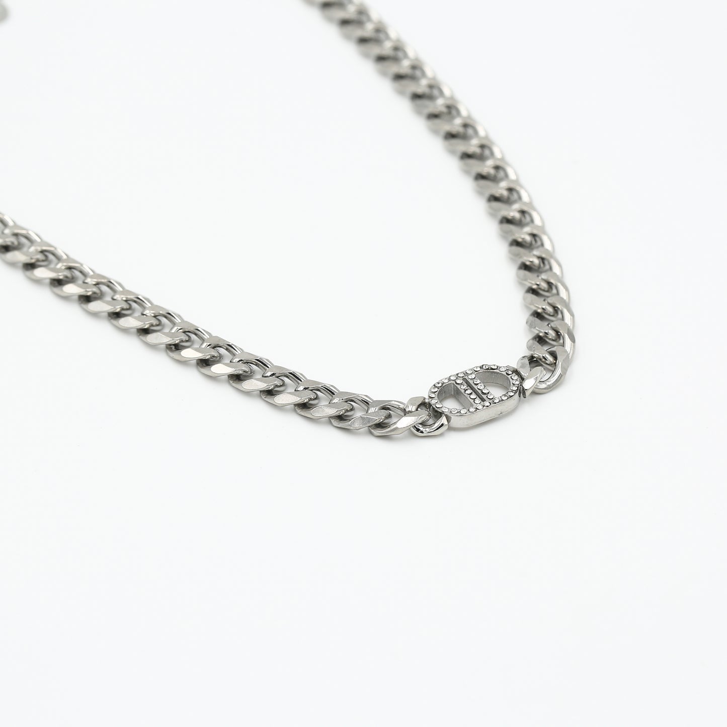 Double diamond necklace