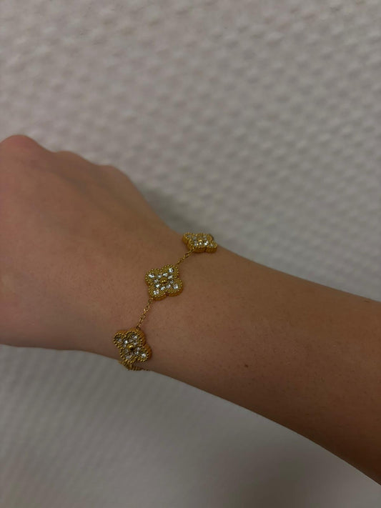 Clover Daimond Bracelet